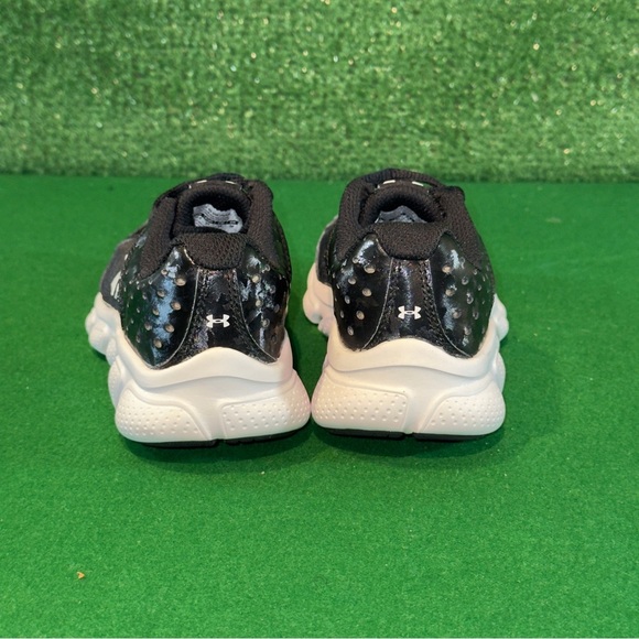 Under Armour Black White Sneakers Preschool Little Kids Size 13C - Picture 4 of 6